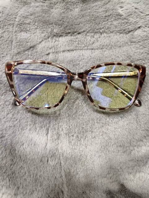 Gafas para computadora estilo ojo de gato de la marca VMJFBJ con filtro de luz azul 🇺🇸AMERICANO🇺🇸, vista 1