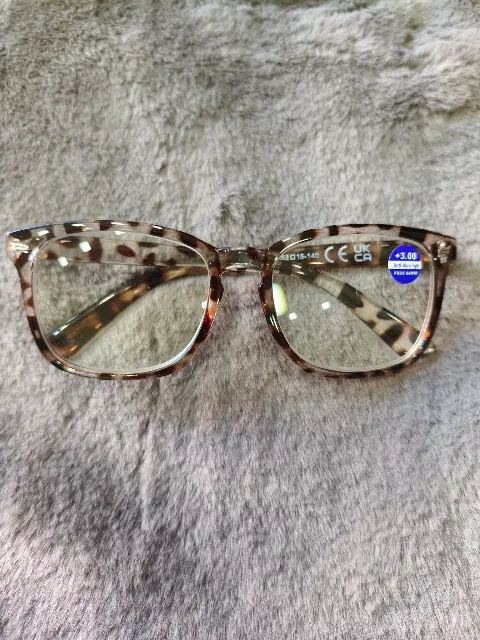 Gafas de lectura de carey con filtro de luz azul +3.00, vista 1