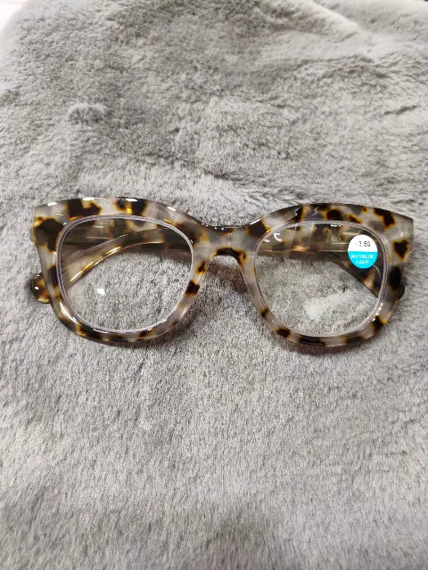 Gafas de lectura de carey grueso con filtro de luz azul +3.50, vista 1