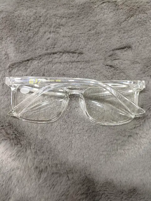 Gafas de lectura rectangulares de montura transparente con graduación +1.00, vista 2